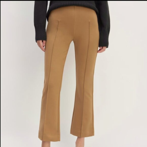 EVERLANE DREAM PANT KICK FLARE SEAM PINTUCK TOASTED COCONUT CAMEL PANTS $98 M - Picture 2 of 11